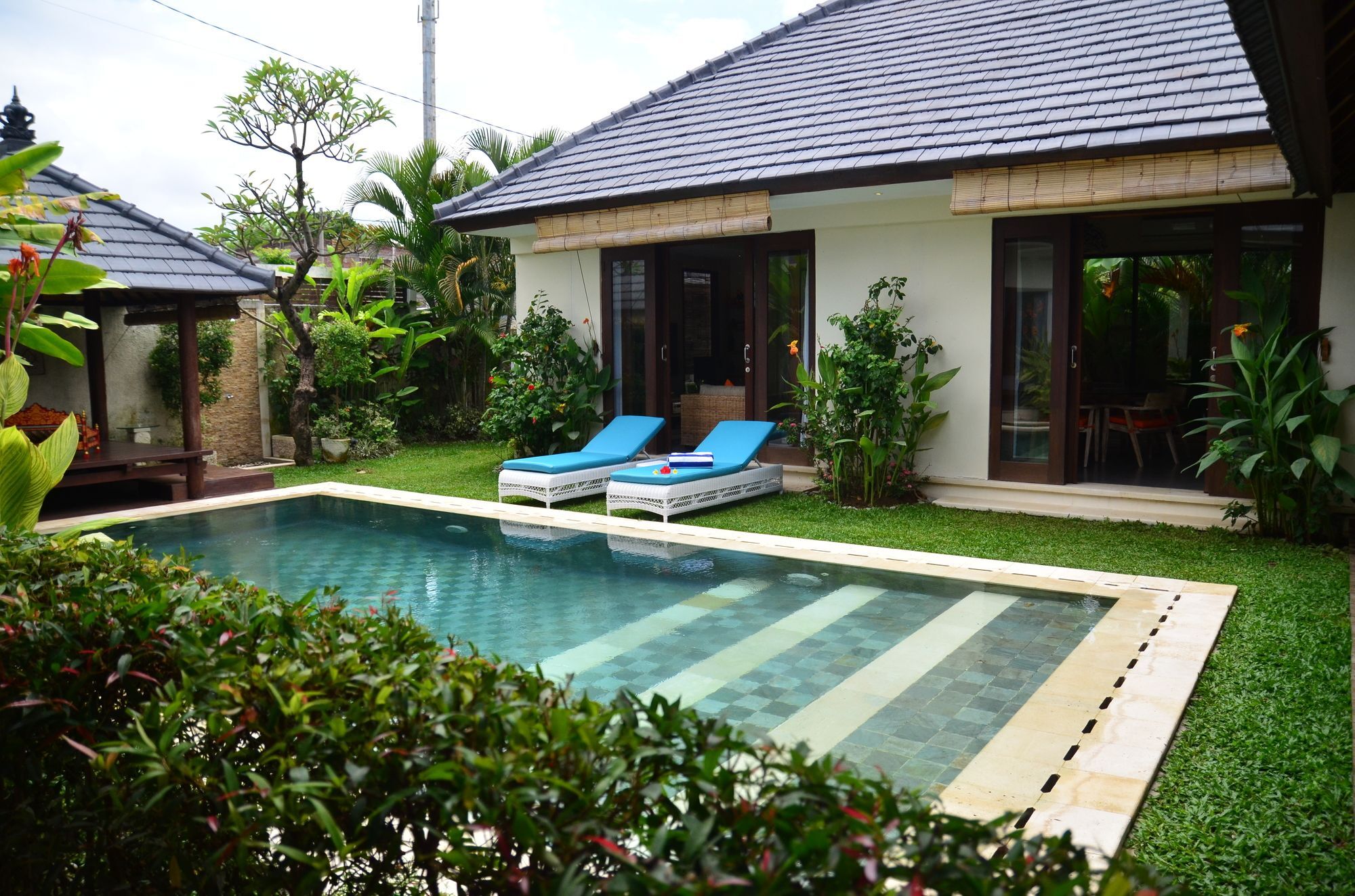 Villa Intan Bali Legian Екстер'єр фото